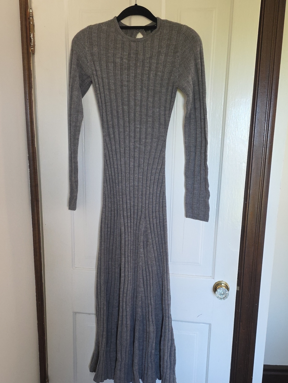 French Connection Gray Ribbed Long-Sleeve Maxi Dress